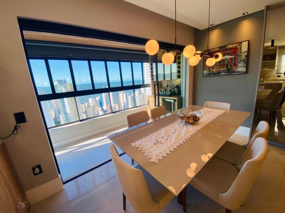 Imagem Apartamento com 3 Quartos à Venda, 130 m² em Centro - Balneário Camboriú