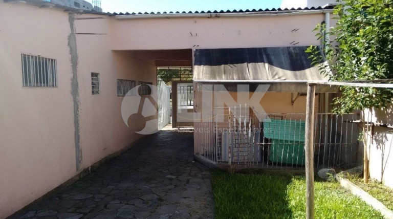 Imagem Casa com 2 Quartos à Venda, 179 m² em Jardim Itu - Porto Alegre Imagem Casa com 2 Quartos à Venda, 179 m² em Jardim Itu - Porto Alegre