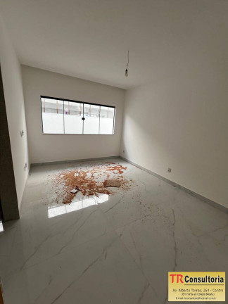 Imagem Casa com 3 Quartos à Venda, 420 m² em Parque Rodoviário - Campos Dos Goytacazes