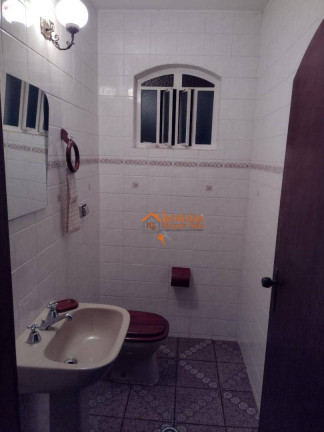 Imagem Sobrado com 3 Quartos à Venda, 230 m² em Cesar De Souza - Mogi Das Cruzes Imagem Sobrado com 3 Quartos à Venda, 230 m² em Cesar De Souza - Mogi Das Cruzes