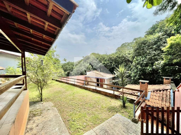 Imagem Casa de Condomínio com 5 Quartos à Venda, 360 m² em São Fernando Residência - Barueri Imagem Casa de Condomínio com 5 Quartos à Venda, 360 m² em São Fernando Residência - Barueri