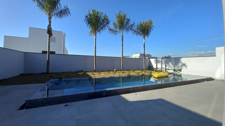 Imagem Casa de Condomínio com 3 Quartos à Venda, 250 m² em Júlio Cassola - Sorocaba Imagem Casa de Condomínio com 3 Quartos à Venda, 250 m² em Júlio Cassola - Sorocaba