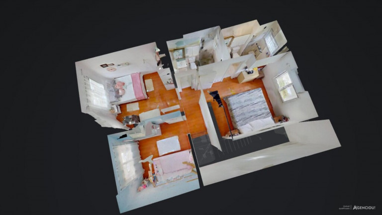 Imagem Imóvel com 3 Quartos à Venda, 122 m² em Nonoai - Porto Alegre Imagem Imóvel com 3 Quartos à Venda, 122 m² em Nonoai - Porto Alegre