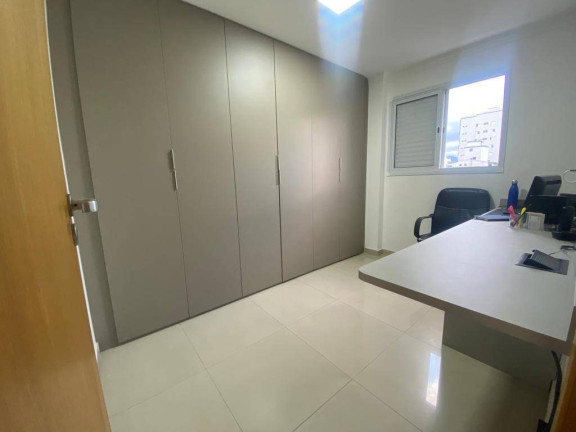 Imagem Apartamento com 2 Quartos à Venda, 71 m² em Guilhermina - Praia Grande