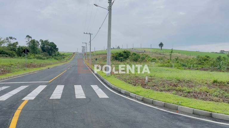 Terreno à Venda, 490 m² em Cristo Rei - Içara