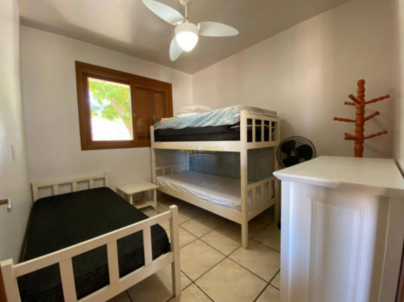 Imagem Casa com 5 Quartos à Venda, 229 m² em Noiva Do Mar - Xangri-lá