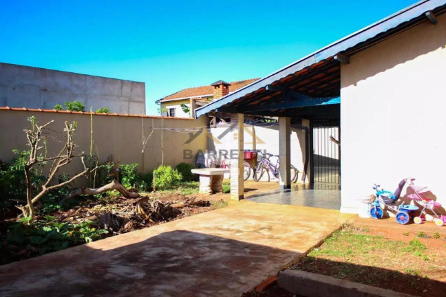 Imagem Casa com 4 Quartos à Venda, 160 m² em Perdizes - Piracicaba Imagem Casa com 4 Quartos à Venda, 160 m² em Perdizes - Piracicaba