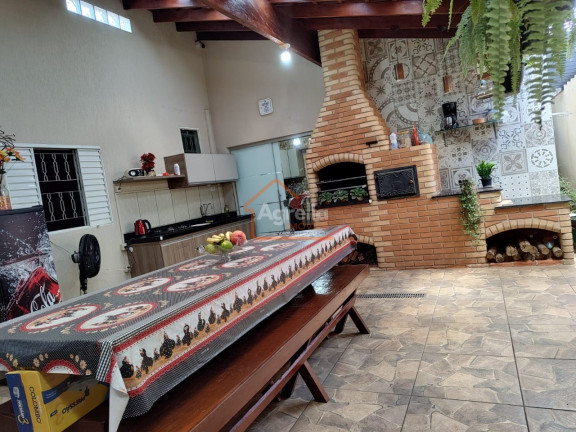 Imagem Casa com 3 Quartos à Venda, 150 m² em Jardim Boa Vista - Mogi Guaçu Imagem Casa com 3 Quartos à Venda, 150 m² em Jardim Boa Vista - Mogi Guaçu