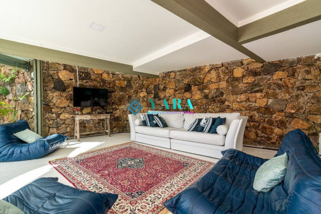 Imagem Casa com 4 Quartos à Venda, 2.440 m² em Praia Vermelha Do Sul - Ubatuba