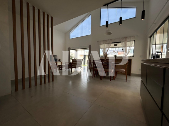 Imagem Casa com 3 Quartos à Venda, 167 m² em Vargem Pequena - Rio De Janeiro
