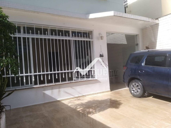 Casa com 3 Quartos à Venda, 161 m² em Boqueirão - Santos