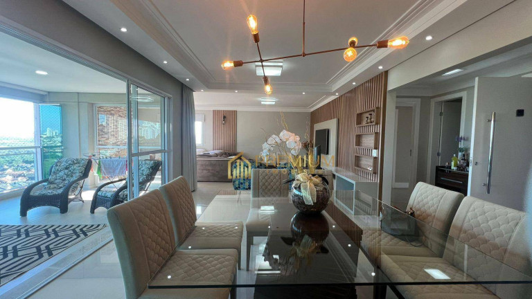 Imagem Apartamento com 4 Quartos à Venda, 259 m² em Jardim Das Colinas - São José Dos Campos