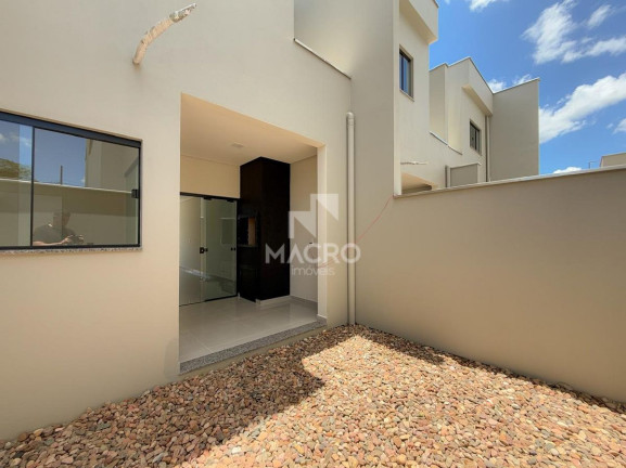 Imagem Casa com 3 Quartos à Venda, 99 m² em Nereu Ramos - Jaraguá Do Sul Imagem Casa com 3 Quartos à Venda, 99 m² em Nereu Ramos - Jaraguá Do Sul