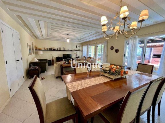 Imagem Casa com 4 Quartos à Venda, 250 m² em Ferradura - Armação Dos Búzios Imagem Casa com 4 Quartos à Venda, 250 m² em Ferradura - Armação Dos Búzios