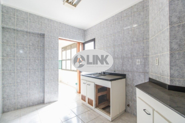 Imagem Apartamento com 3 Quartos à Venda, 142 m² em Higienópolis - Porto Alegre Imagem Apartamento com 3 Quartos à Venda, 142 m² em Higienópolis - Porto Alegre