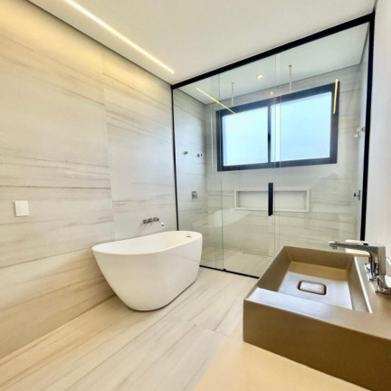 Imagem Casa com 4 Quartos à Venda, 600 m² em Condomínio Reserva Do Paratehy - São José Dos Campos Imagem Casa com 4 Quartos à Venda, 600 m² em Condomínio Reserva Do Paratehy - São José Dos Campos
