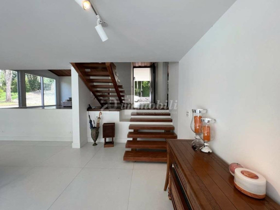 Imagem Casa com 5 Quartos à Venda, 1.100 m² em Parque Silvino Pereira - Cotia