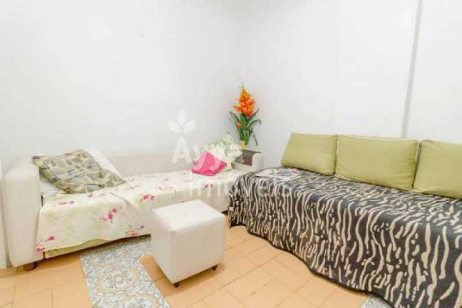 Imagem Apartamento com 2 Quartos à Venda, 83 m² em Copacabana - Rio De Janeiro