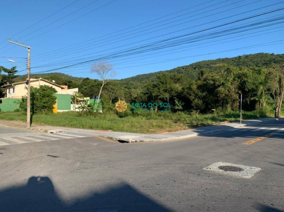 Imagem Terreno à Venda, 400 m² em Bombas - Bombinhas Imagem Terreno à Venda, 400 m² em Bombas - Bombinhas