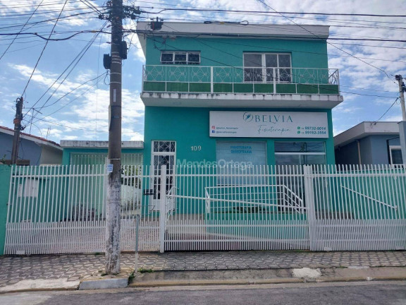 Casa com 4 Quartos à Venda, 304 m² em Rio Acima - Votorantim