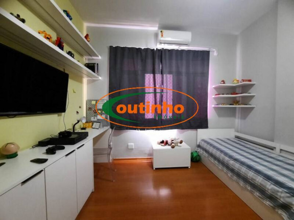 Imagem Apartamento com 4 Quartos à Venda, 120 m² em Tijuca - Rio De Janeiro Imagem Apartamento com 4 Quartos à Venda, 120 m² em Tijuca - Rio De Janeiro