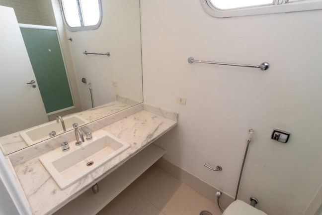 Imagem Imóvel com 3 Quartos à Venda, 123 m² em Vila Sofia - São Paulo Imagem Imóvel com 3 Quartos à Venda, 123 m² em Vila Sofia - São Paulo