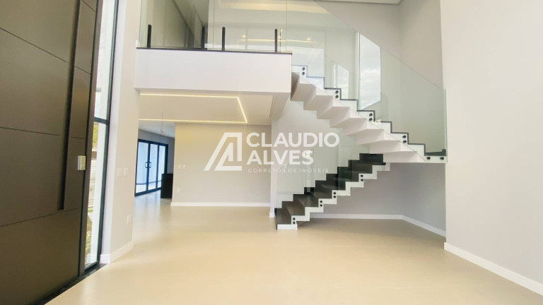 Imagem Casa de Condomínio com 4 Quartos à Venda, 313 m² em Papagaio - Feira De Santana Imagem Casa de Condomínio com 4 Quartos à Venda, 313 m² em Papagaio - Feira De Santana