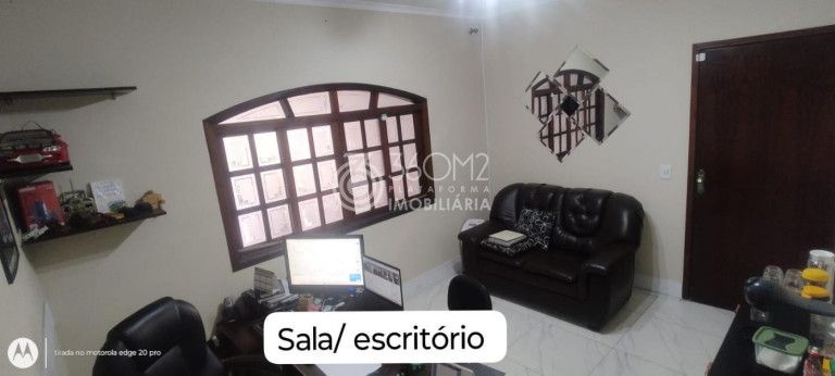 Imagem Casa com 2 Quartos à Venda, 280 m² em Jardim Utinga - Santo André Imagem Casa com 2 Quartos à Venda, 280 m² em Jardim Utinga - Santo André