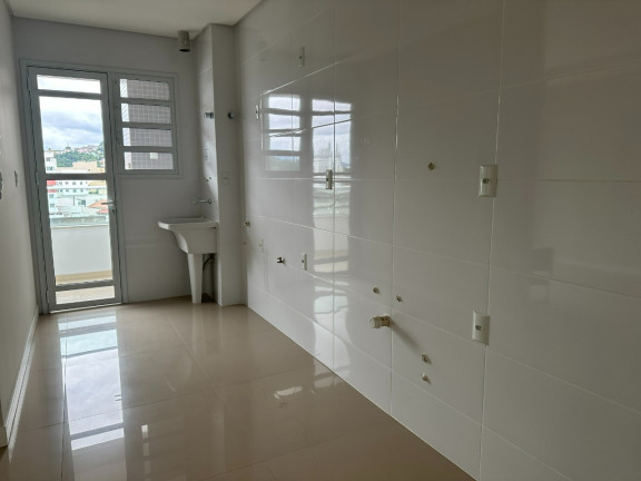 Imagem Apartamento com 2 Quartos à Venda, 79 m² em Kobrasol - São José