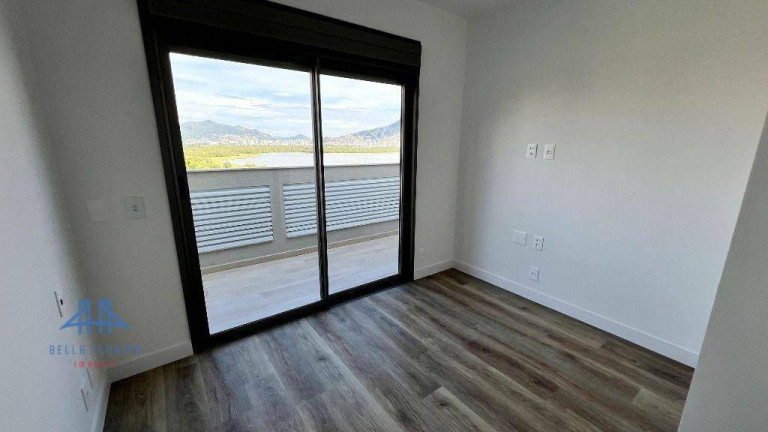 Imagem Imóvel com 3 Quartos à Venda, 126 m² em João Paulo - Florianópolis Imagem Imóvel com 3 Quartos à Venda, 126 m² em João Paulo - Florianópolis