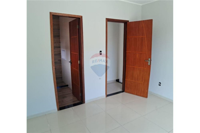 Imagem Casa com 2 Quartos à Venda, 110 m² em Itaipuaçu - Maricá