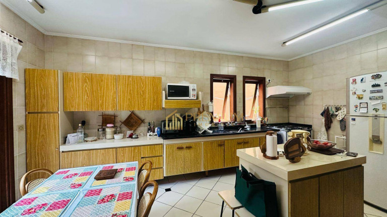 Imagem Imóvel com 5 Quartos à Venda, 275 m² em Jardim Das Colinas - São José Dos Campos Imagem Imóvel com 5 Quartos à Venda, 275 m² em Jardim Das Colinas - São José Dos Campos