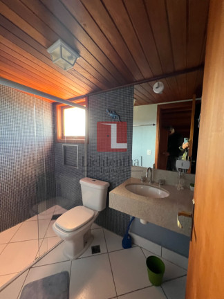 Imagem Casa de Condomínio com 4 Quartos à Venda, 260 m² em Vale Encantado - Campos Do Jordão