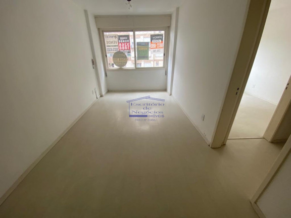 Imagem Imóvel com 3 Quartos à Venda, 84 m² em Vila Assunção - Porto Alegre Imagem Imóvel com 3 Quartos à Venda, 84 m² em Vila Assunção - Porto Alegre