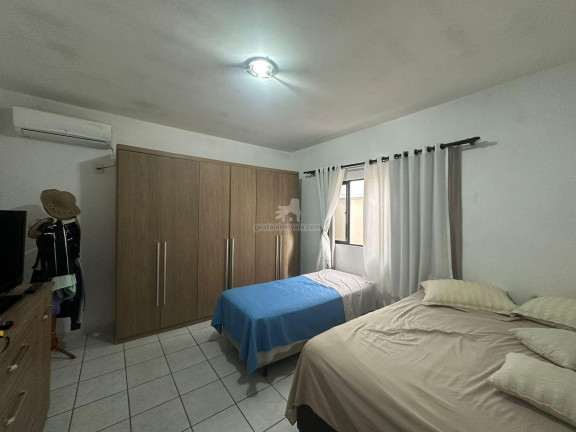 Imagem Casa com 3 Quartos à Venda, 133 m² em Centro - Balneário Camboriú