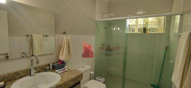 Imagem Casa com 2 Quartos à Venda, 147 m² em Centro - Itajaí Imagem Casa com 2 Quartos à Venda, 147 m² em Centro - Itajaí