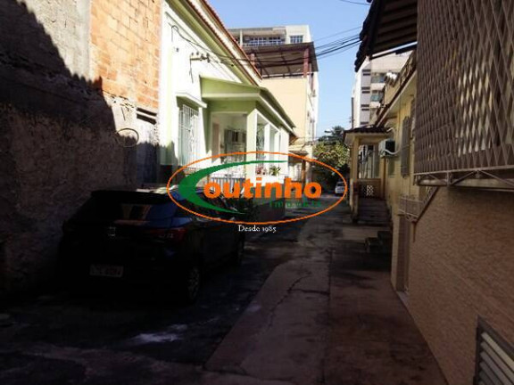 Imagem Casa com 3 Quartos à Venda, 180 m² em Tijuca - Rio De Janeiro Imagem Casa com 3 Quartos à Venda, 180 m² em Tijuca - Rio De Janeiro