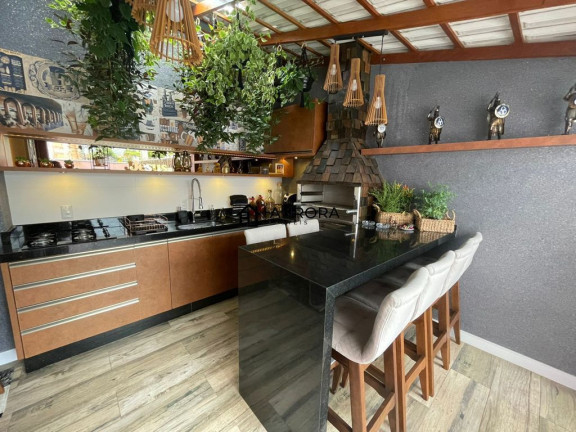 Imagem Casa com 2 Quartos à Venda, 170 m² em Barra - Balneário Camboriú Imagem Casa com 2 Quartos à Venda, 170 m² em Barra - Balneário Camboriú