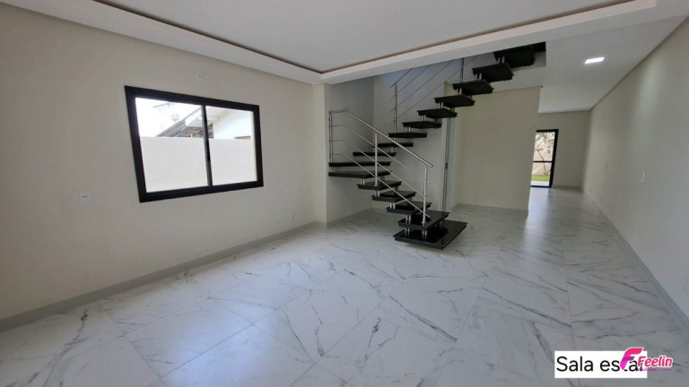 Imagem Casa com 3 Quartos à Venda, 179 m² em Canasvieiras - Florianópolis Imagem Casa com 3 Quartos à Venda, 179 m² em Canasvieiras - Florianópolis