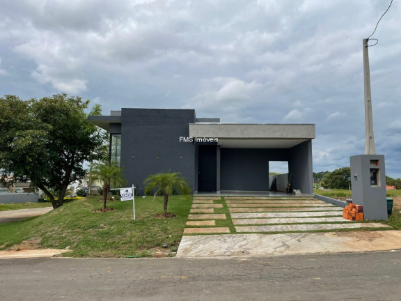 Imagem Casa com 3 Quartos à Venda, 186 m² em Condomínio Ninho Verde 1 Eco Residence - Porangaba Imagem Casa com 3 Quartos à Venda, 186 m² em Condomínio Ninho Verde 1 Eco Residence - Porangaba
