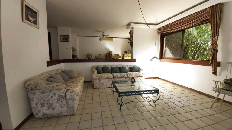 Imagem Casa de Condomínio com 4 Quartos à Venda, 650 m² em Estrada Do Côco - Lauro De Freitas Imagem Casa de Condomínio com 4 Quartos à Venda, 650 m² em Estrada Do Côco - Lauro De Freitas
