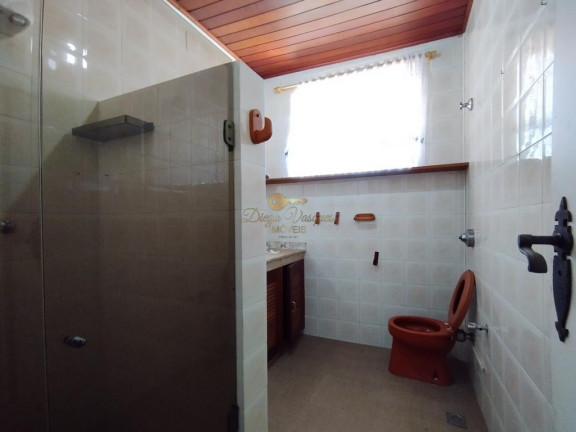 Imagem Casa com 4 Quartos à Venda, 177 m² em Agriões - Teresópolis Imagem Casa com 4 Quartos à Venda, 177 m² em Agriões - Teresópolis