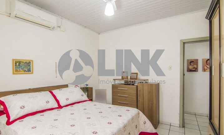 Imagem Casa com 3 Quartos à Venda, 90 m² em Santa Maria Goretti - Porto Alegre