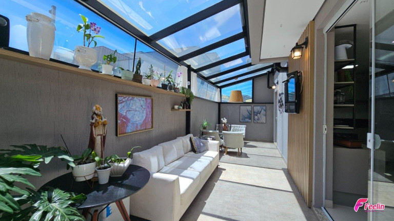 Imagem Casa com 3 Quartos à Venda, 178 m² em Córrego Grande - Florianópolis Imagem Casa com 3 Quartos à Venda, 178 m² em Córrego Grande - Florianópolis