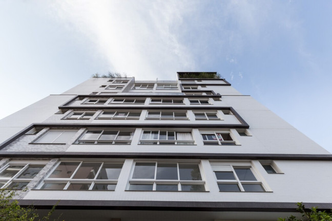 Imóvel com 3 Quartos à Venda,  em Passo Da Areia - Porto Alegre