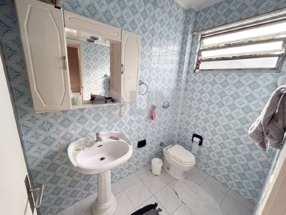 Imagem Casa com 3 Quartos à Venda, 174 m² em Vila Jardim - Porto Alegre