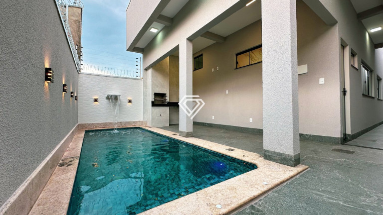 Imagem Casa com 3 Quartos à Venda, 137 m² em Plano Diretor Sul - Palmas Imagem Casa com 3 Quartos à Venda, 137 m² em Plano Diretor Sul - Palmas