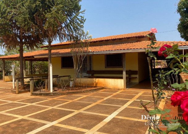 Imagem Chácara com 3 Quartos à Venda, 80 m² em Nova Esperança - Montes Claros