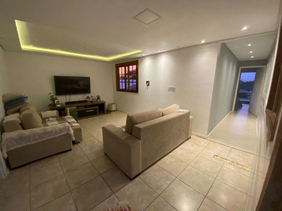 Imagem Imóvel com 5 Quartos à Venda, em Santa Tereza - Porto Alegre Imagem Imóvel com 5 Quartos à Venda, em Santa Tereza - Porto Alegre