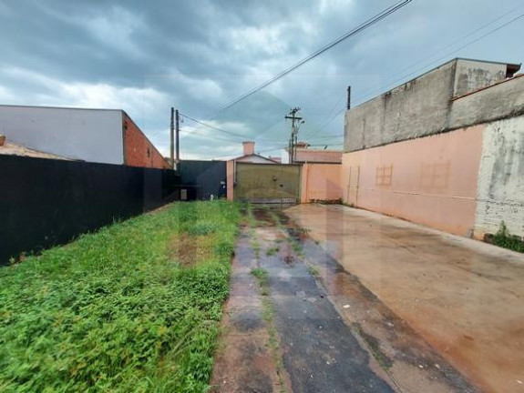 Imagem Casa com 1 Quarto à Venda, 75 m² em Jardim Itamarati - Botucatu Imagem Casa com 1 Quarto à Venda, 75 m² em Jardim Itamarati - Botucatu
